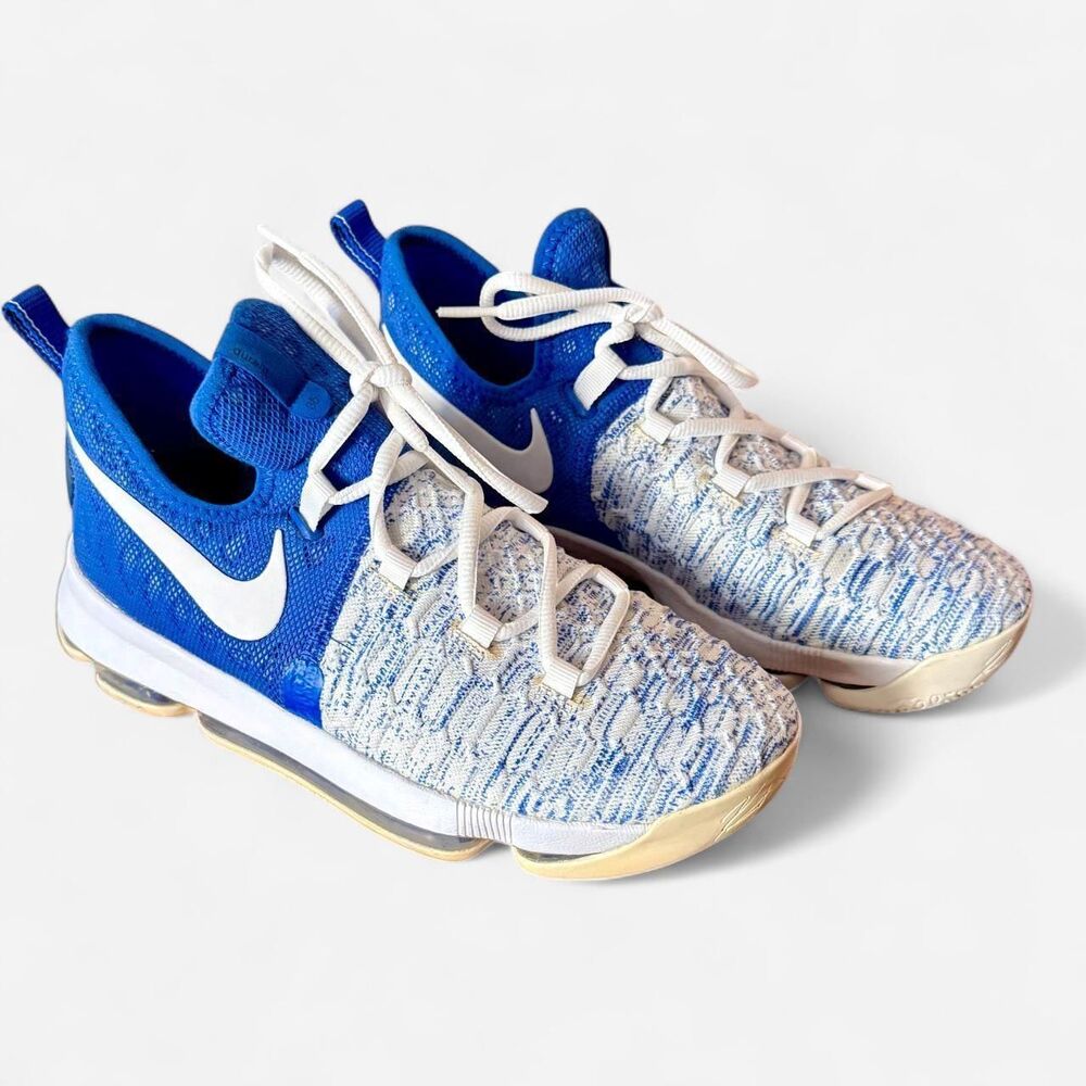 Nike Men's Blue and White Trainers